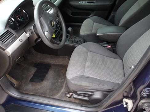 Used 2009 Chevrolet Cobalt LT image 5