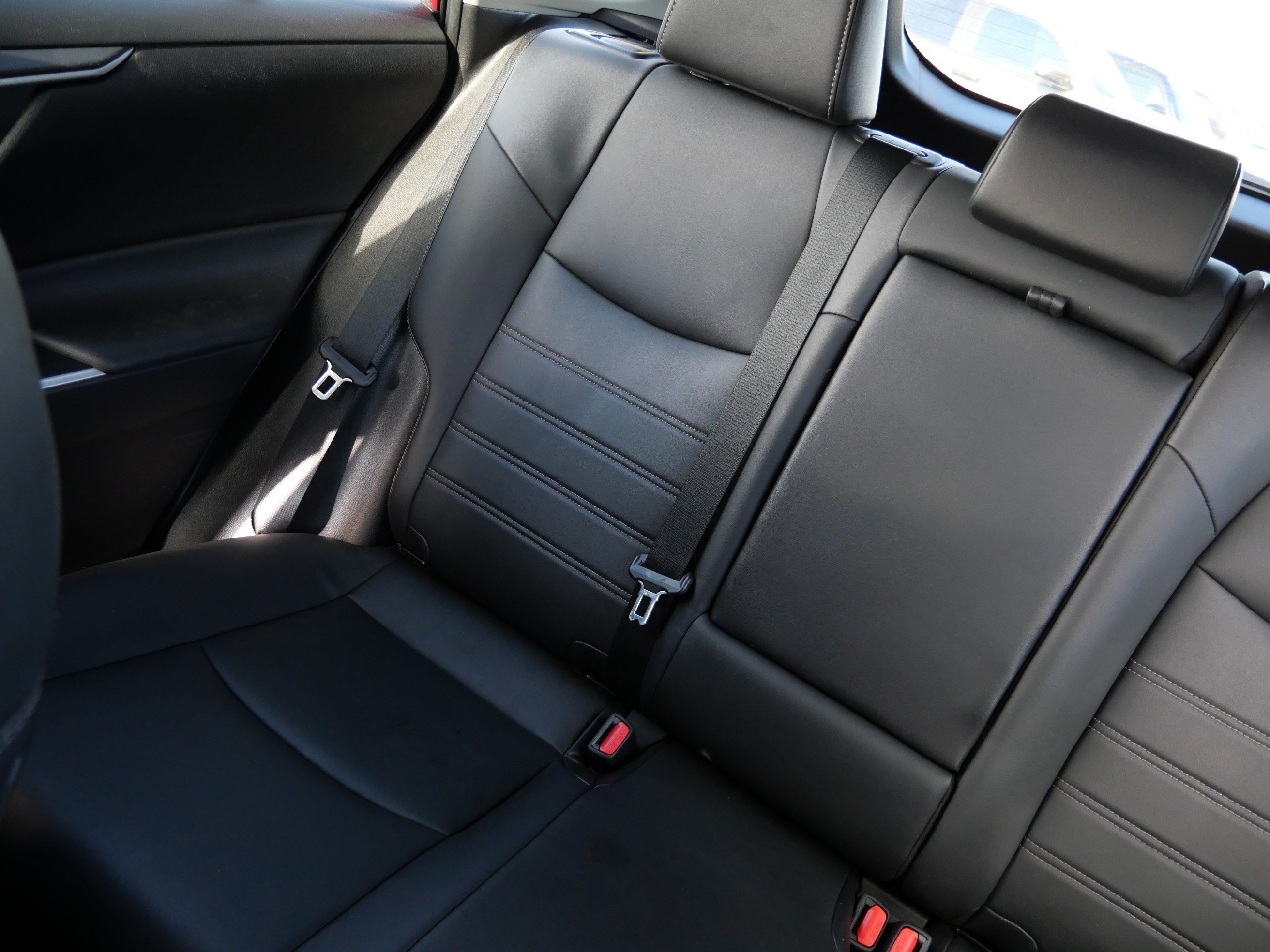 Certified 2021 Toyota RAV4 XLE Premium AWD/4WD image 12
