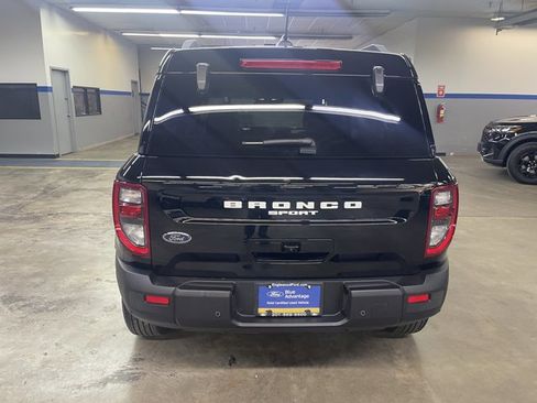 Certified 2025 Ford Bronco Sport Outer Banks w/ Outer Banks Tech Package+ AWD/4WD image 6