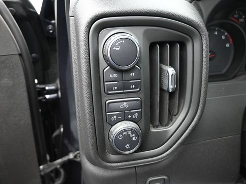 Used 2024 Chevrolet Silverado 1500 Custom Trail Boss AWD/4WD image 12