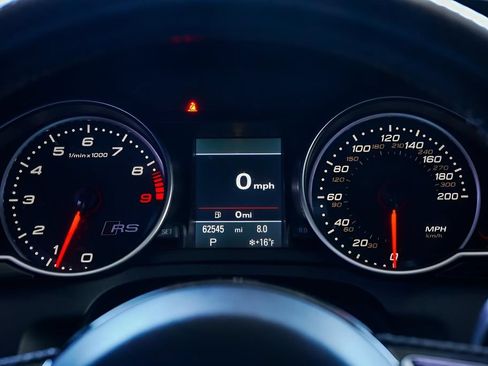 Used 2015 Audi RS 5 Coupe w/ Technology Package AWD/4WD image 25