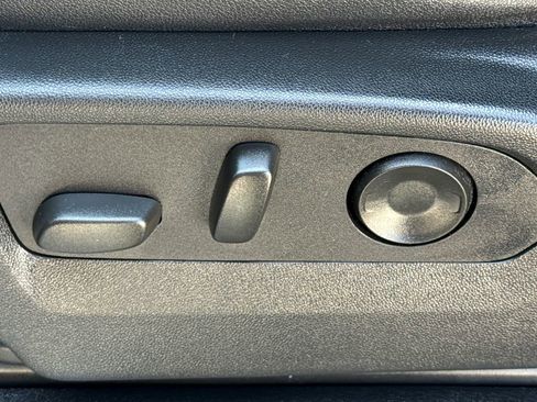 Used 2024 Chevrolet Suburban RST w/ Luxury Package image 23