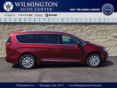 Used 2018 Chrysler Pacifica Touring-L w/ Premium Audio Group