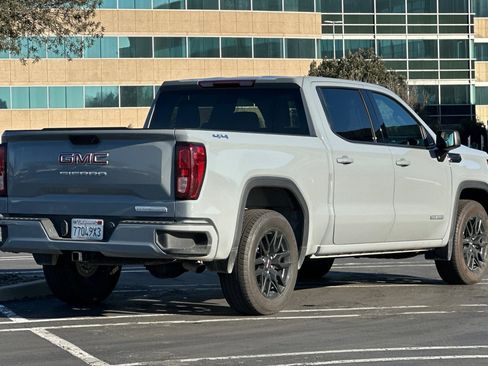 Used 2024 GMC Sierra 1500 Elevation image 4
