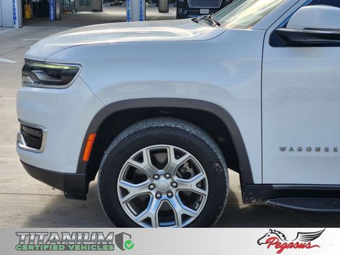 Used 2022 Jeep Wagoneer Series II image 10