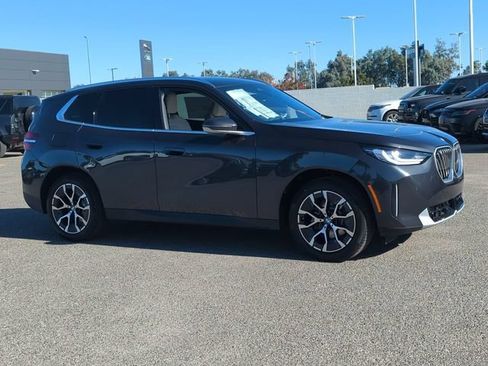 Used 2026 BMW X3 xDrive30i w/ Convenience Package AWD/4WD image 4