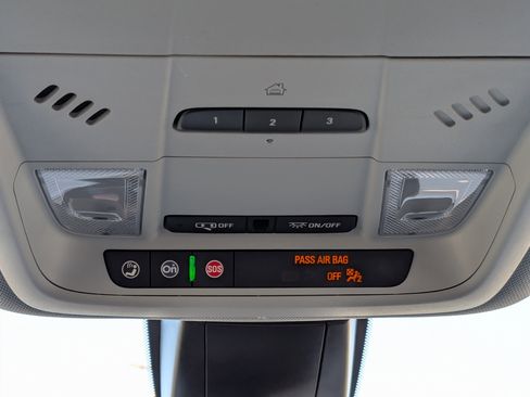 Certified 2021 Chevrolet Blazer LT FWD image 30