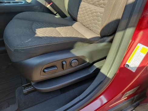 Used 2020 Chevrolet Equinox LT AWD/4WD image 25