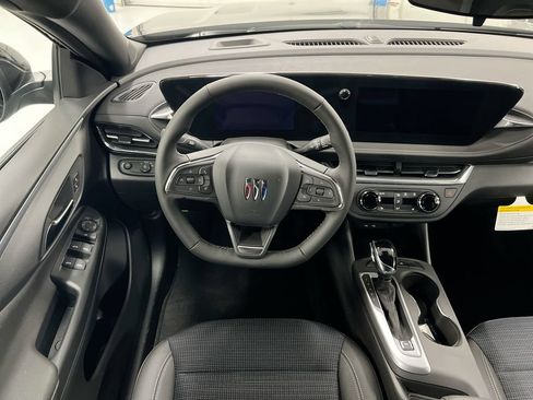 New 2026 Buick Envista Preferred w/ Convenience I Package FWD image 11