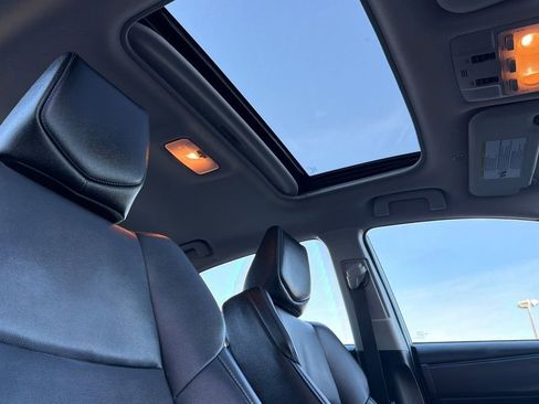 Used 2018 Toyota Corolla XSE w/ Carpet Mat Package (TMS) image 15