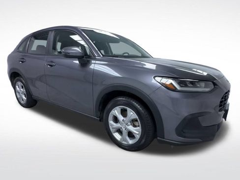 Used 2023 Honda HR-V LX image 2