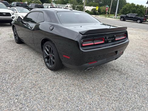 Used 2019 Dodge Challenger SXT w/ Blacktop Package RWD image 11