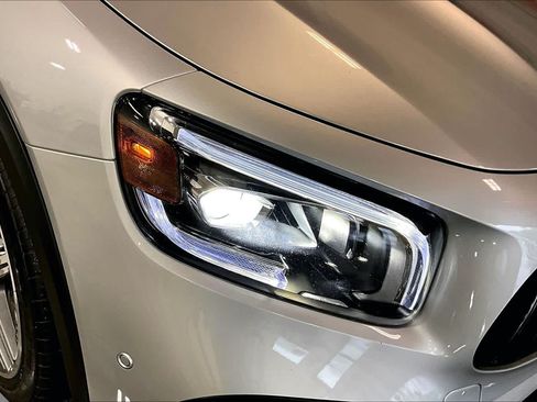 Certified 2022 Mercedes-Benz GLB 35 AMG 4MATIC image 26