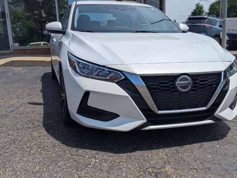 Used 2023 Nissan Sentra SV w/ All-Weather Package FWD image 12