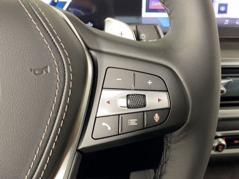 Used 2026 BMW X5 xDrive40i w/ Climate Comfort Package image 26