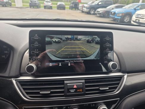 Used 2020 Honda Accord Sport image 15