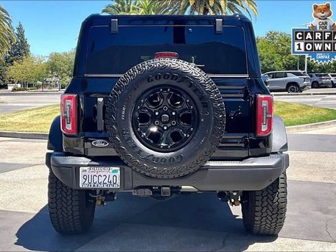 Used 2025 Ford Bronco Badlands w/ Sasquatch Package AWD/4WD image 4