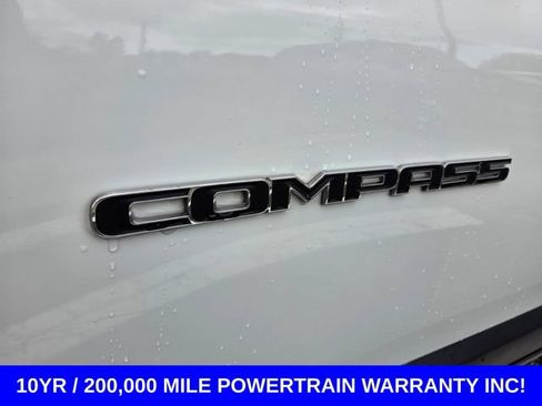 Used 2023 Jeep Compass Limited AWD/4WD image 19