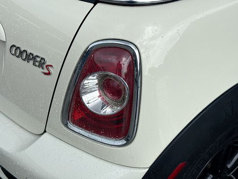 Used 2014 MINI Cooper S FWD image 22