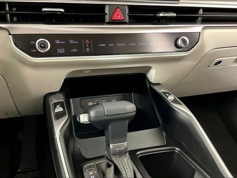 Certified 2026 Kia Sorento S image 7