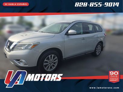 Used 2014 Nissan Pathfinder S