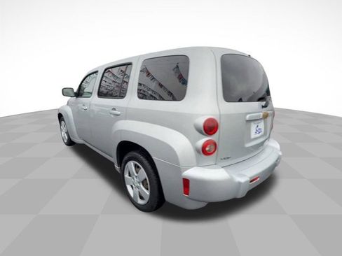 Used 2010 Chevrolet HHR LS image 3