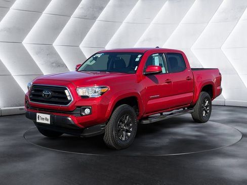 Used 2023 Toyota Tacoma SR5 RWD image 1