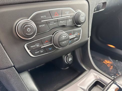 Certified 2023 Dodge Charger GT RWD image 23