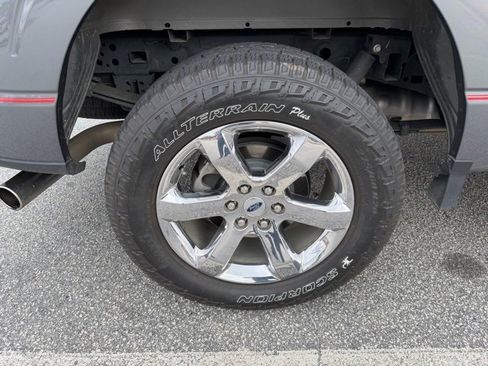 Used 2023 Ford F150 Lariat w/ Equipment Group 502A High image 6