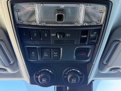 Certified 2024 Toyota 4Runner TRD Off-Road Premium image 32