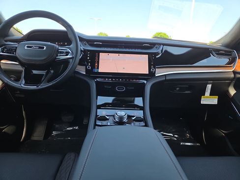 New 2026 Jeep Grand Cherokee L Summit AWD/4WD image 18