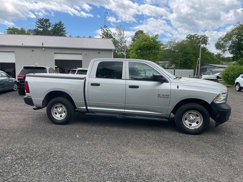 Used 2016 RAM 1500 Tradesman w/ Protection Group AWD/4WD image 4