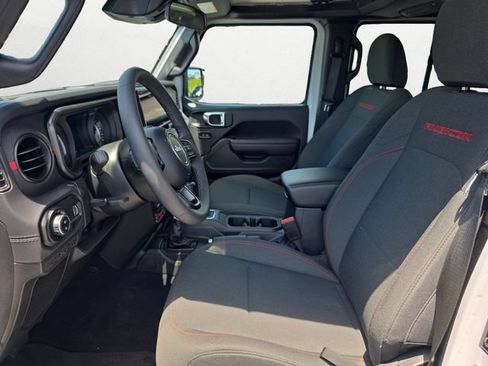 Used 2026 Jeep Gladiator Rubicon AWD/4WD image 9