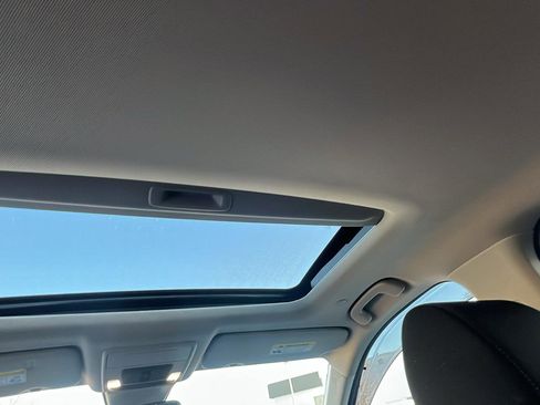 Used 2023 Honda CR-V EX image 19