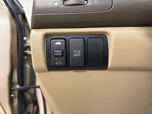 Used 2004 Honda Accord EX image 16