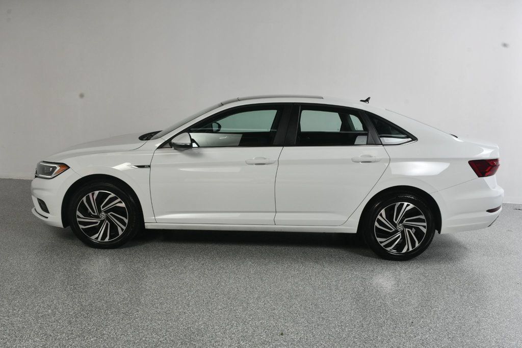 Used 2020 Volkswagen Jetta SEL Premium FWD image 3