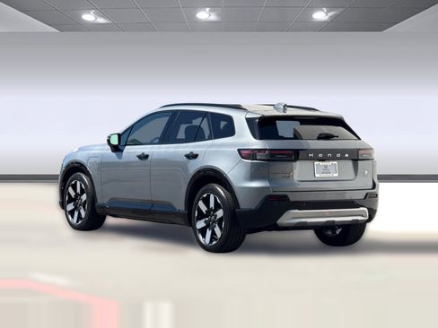 Certified 2024 Honda Prologue Elite image 3