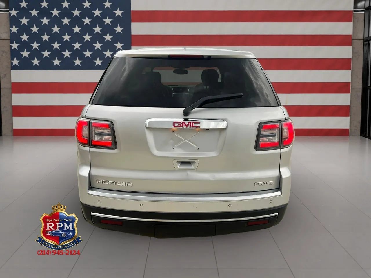 Used 2015 GMC Acadia SLT AWD/4WD image 12