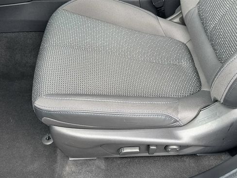 Used 2026 Subaru Forester Premium AWD/4WD image 25
