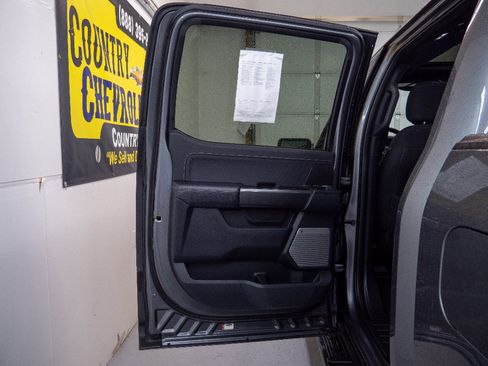 Used 2021 Ford F150 XLT w/ Equipment Group 302A High image 16