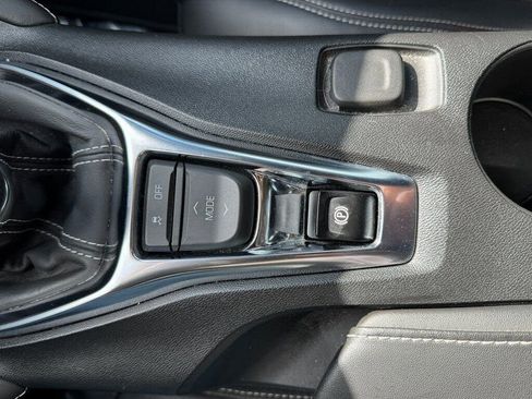 Used 2020 Chevrolet Camaro SS RWD image 22