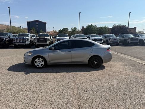 Used 2015 Dodge Dart SE w/ Convenience Group FWD image 8