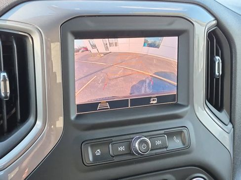 Used 2022 Chevrolet Silverado 1500 Custom Trail Boss image 13