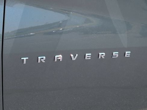 Certified 2022 Chevrolet Traverse LT AWD/4WD image 32