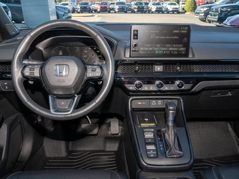 Used 2024 Honda CR-V Sport Touring image 5