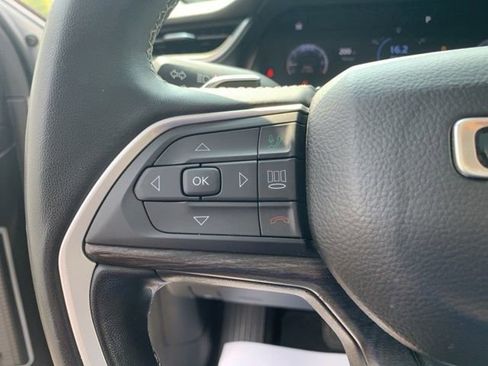 Used 2022 Jeep Grand Cherokee L Limited image 31