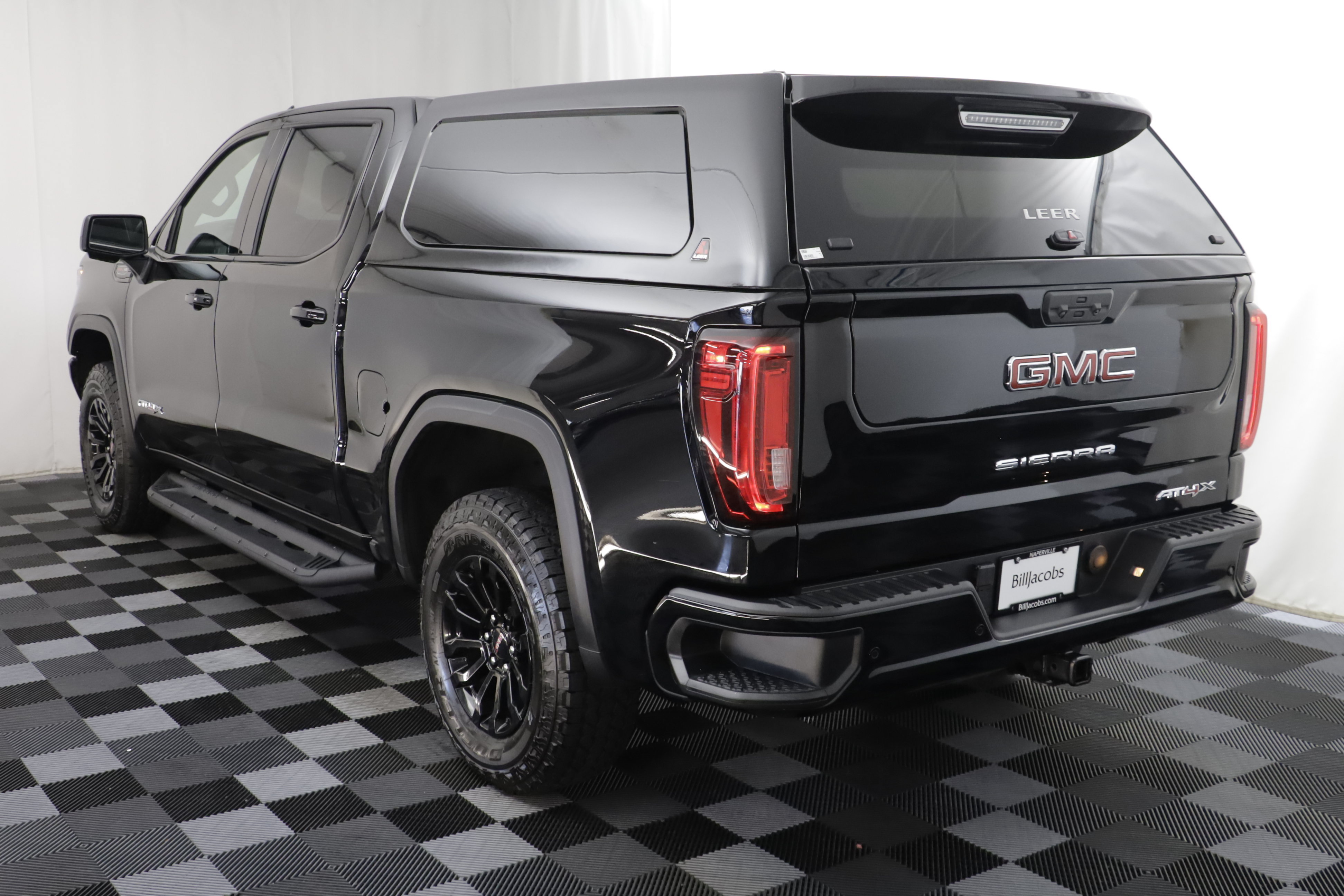 Used 2023 GMC Sierra 1500 AT4X AWD/4WD image 20