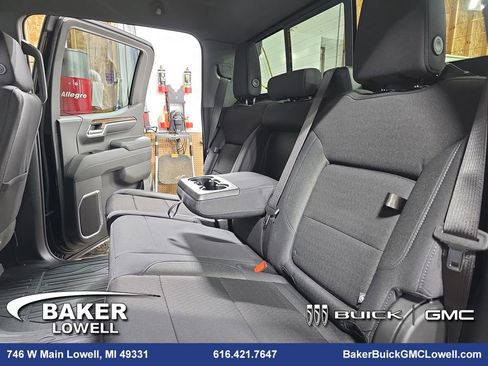 New 2026 GMC Sierra 1500 Elevation image 13