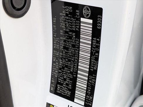 Used 2025 Toyota Camry LE image 17