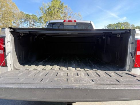 Used 2018 Chevrolet Silverado 1500 LT w/ All Star Edition image 13